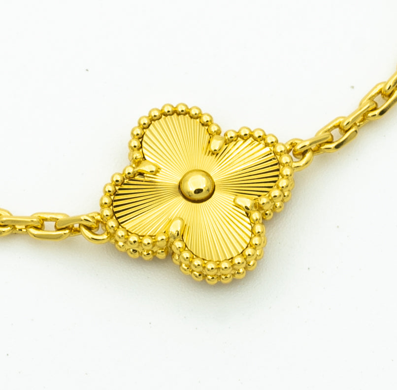 [Moco jewelrys] CLOVER 5 MOTIF LASER BRACELET COLLECTION