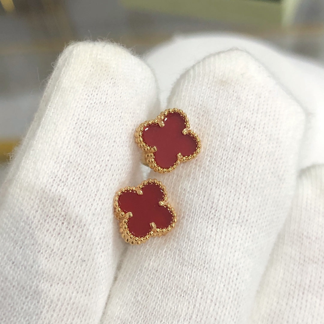 [moco jewelrys]CLOVER MINI GOLD EARRINGS