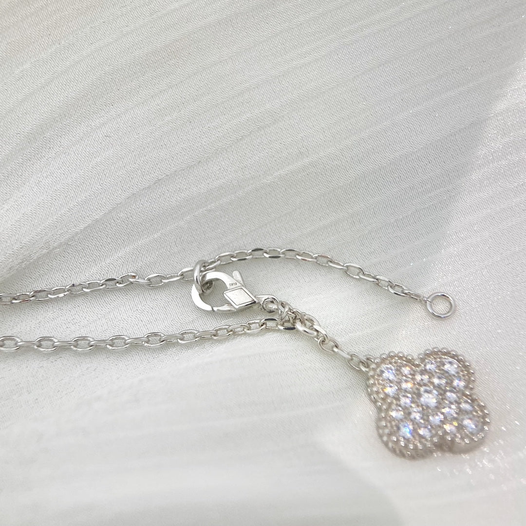 [moco jewelrys]CLOVER 5 MOTIFS SILVER DIAMONDS NECKLACE