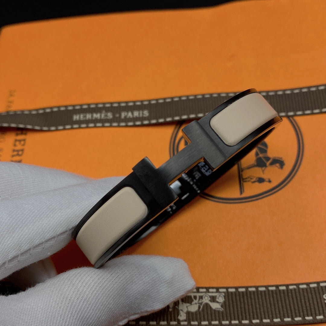 [moco jewelrys]H BRACELET 12MM BLACK BEIGE CERAMIC