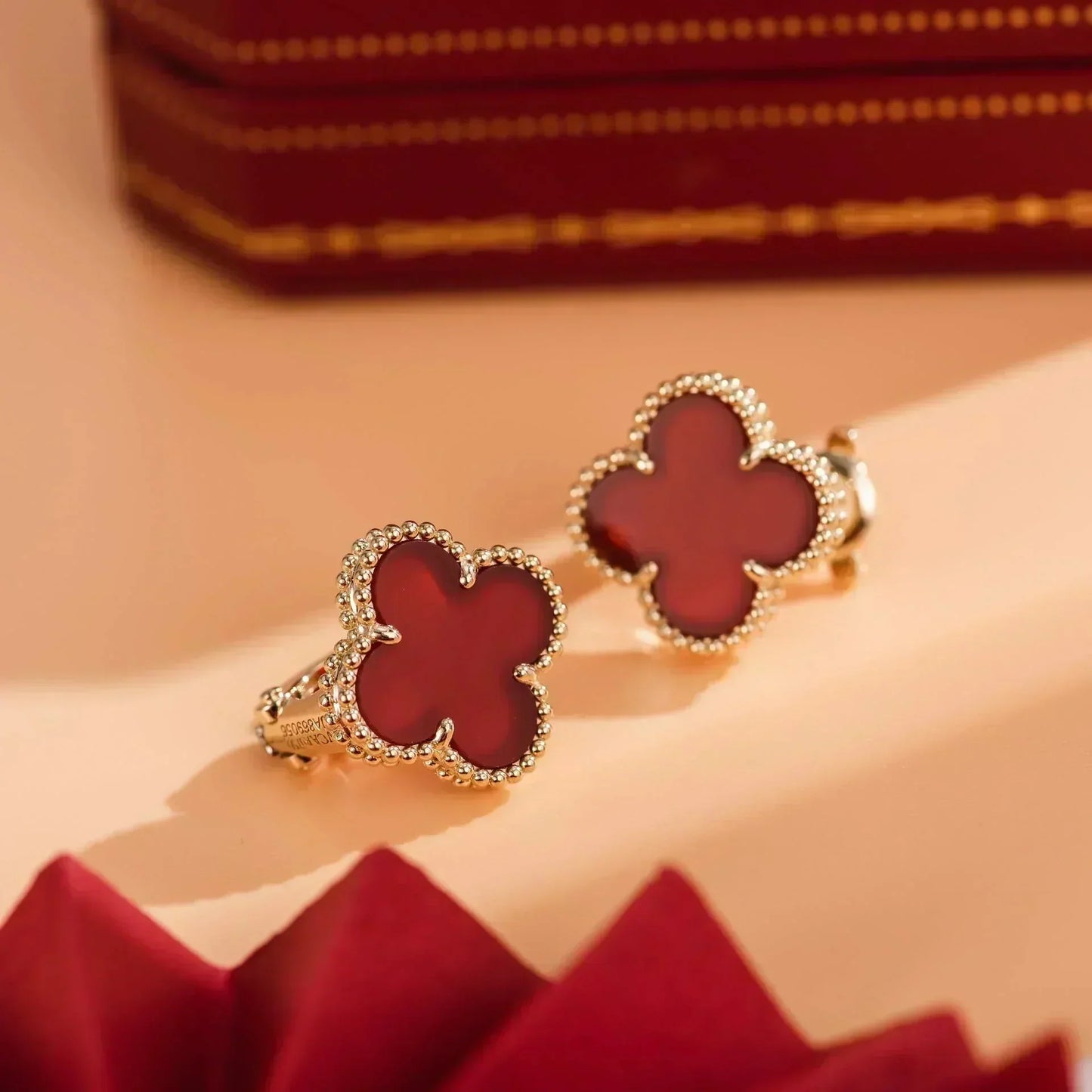 [moco jewelrys]CLOVER MEDIUM 1 MOTIFS CARNELIAN  EARRINGS