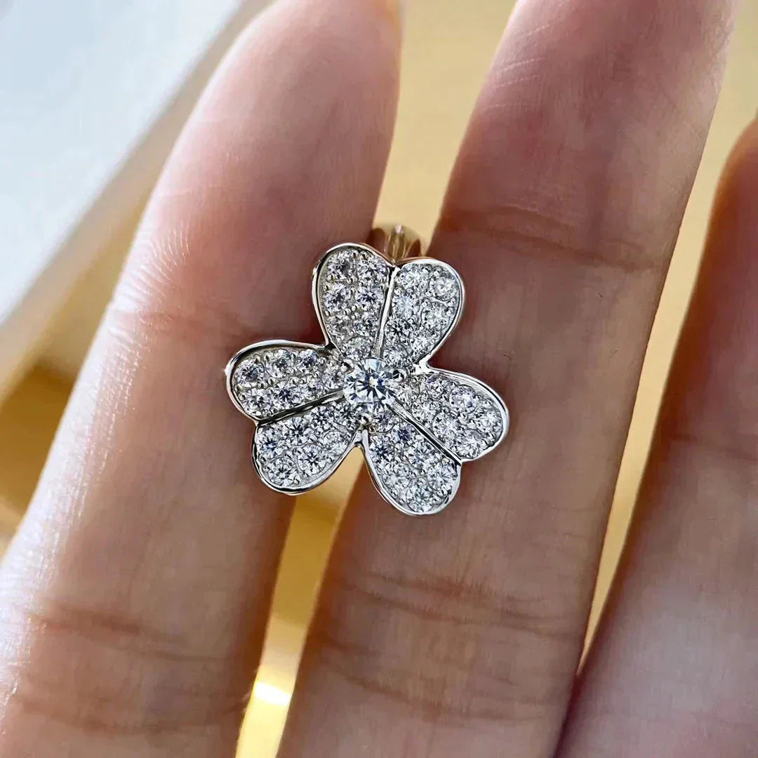 [moco jewelrys]CLOVER COMOS DIAMOND EARRINGS SILVER