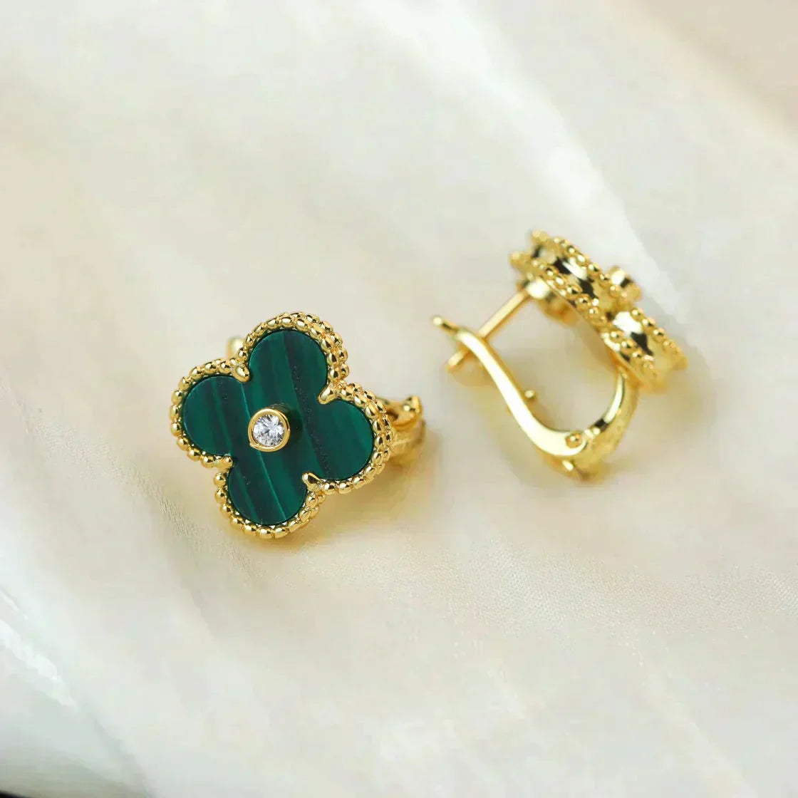 [moco jewelrys]CLOVER MEDIUM 1 MOTIFS MALACHITE DIAMOND EARRINGS