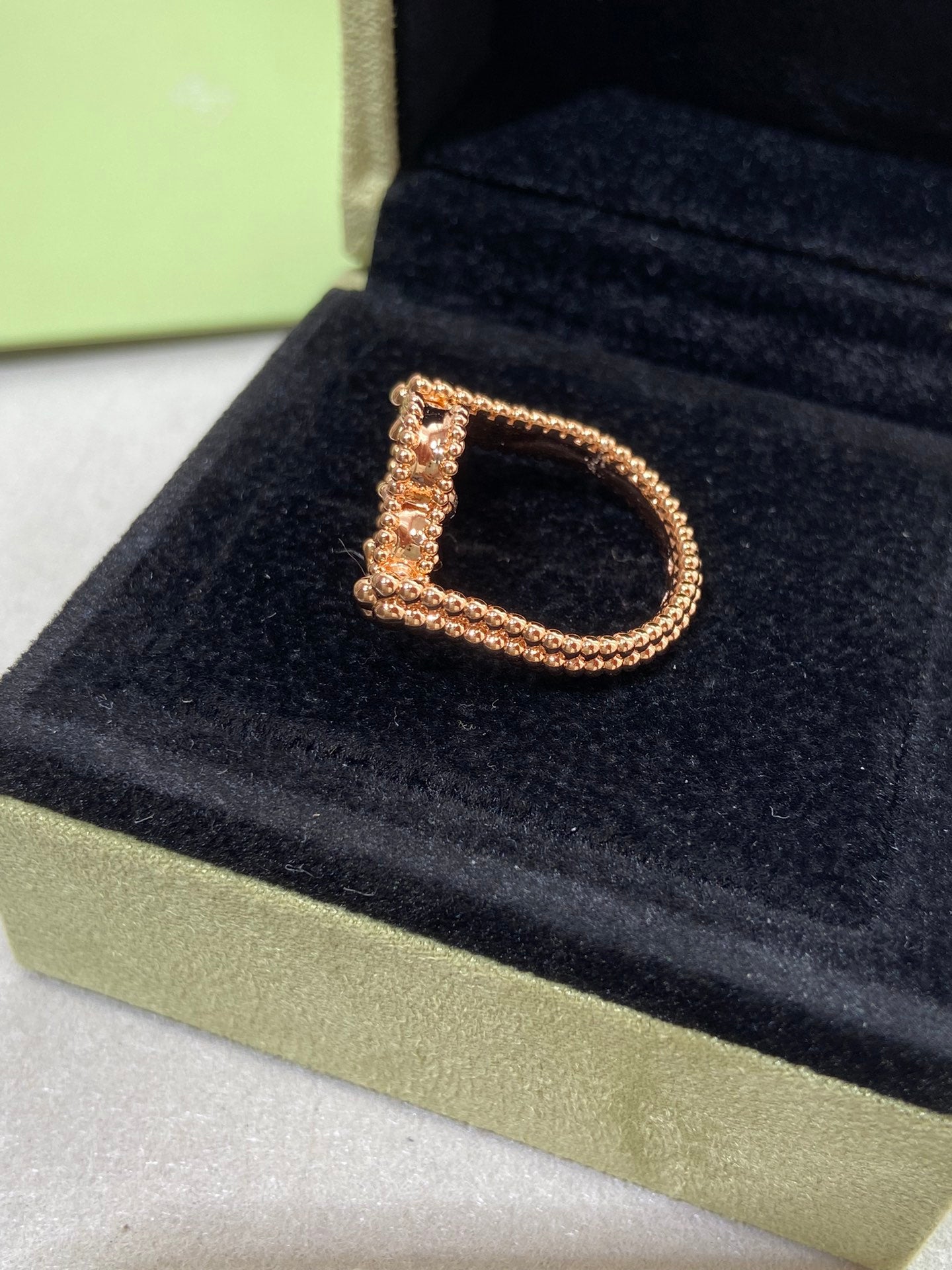 [moco jewelrys]CLOVER RIVERSIBLE ROSE GOLD RING