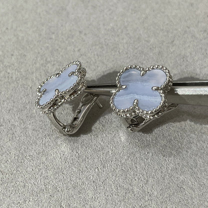 [moco jewelrys]CLOVER CHALCEDONY SILVER STUD EARRINGS