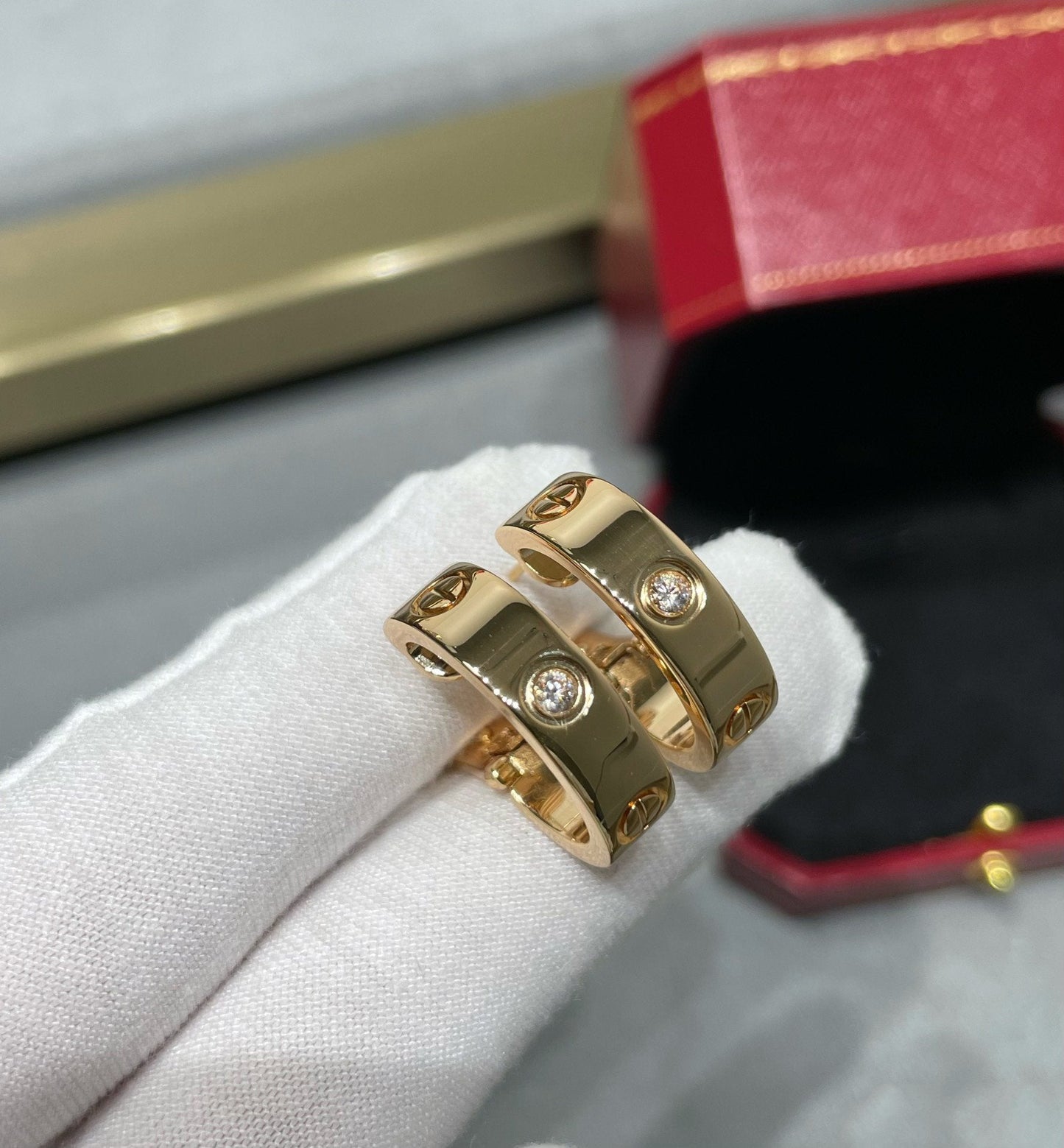 [moco jewelrys]LOVE 5.5MM 1 DIAMOND EARRINGS