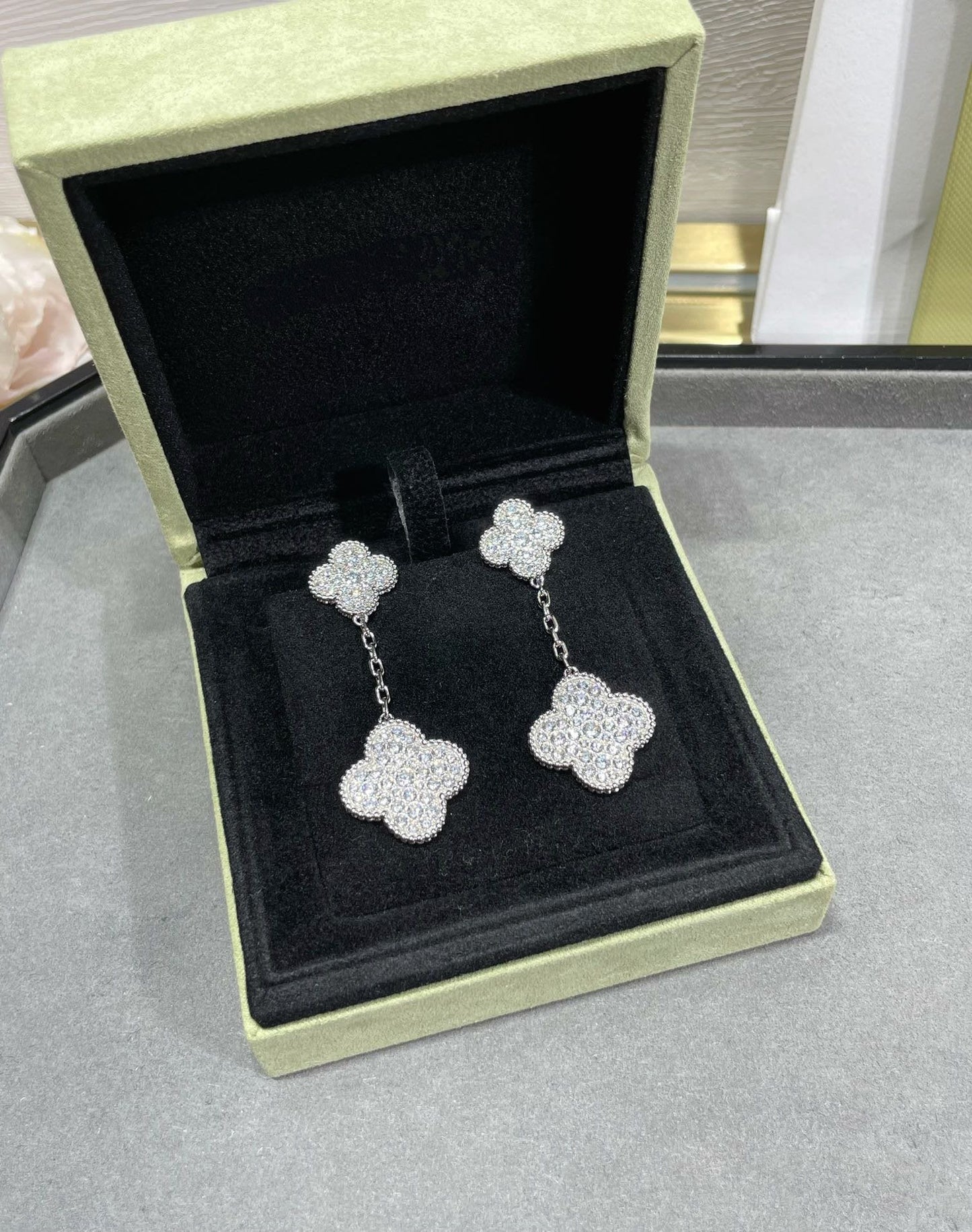 [moco jewelrys]CLOVER 2 MOTIFS DIAMOND PAVED SILVER EARRINGS