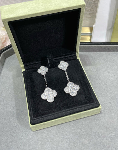 [moco jewelrys]CLOVER 2 MOTIFS DIAMOND PAVED SILVER EARRINGS