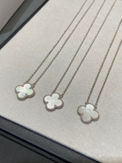 [moco jewelrys]CLOVER MEDIUM SILVER WHITE MOP NECKLACE