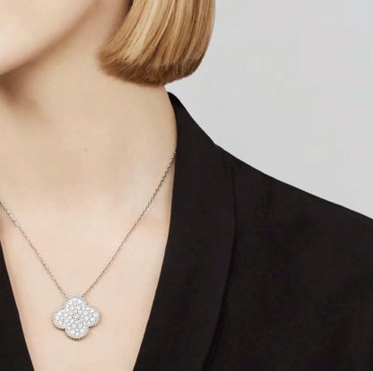 [moco jewelrys]KLEE 25MM GROSSER ANHÄNGER DIAMANT-PAVIERT SILBER HALSKETTE
