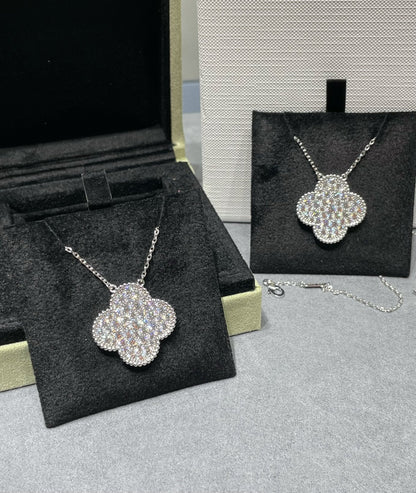 [moco jewelrys]KLEE 25MM GROSSER ANHÄNGER DIAMANT-PAVIERT SILBER HALSKETTE