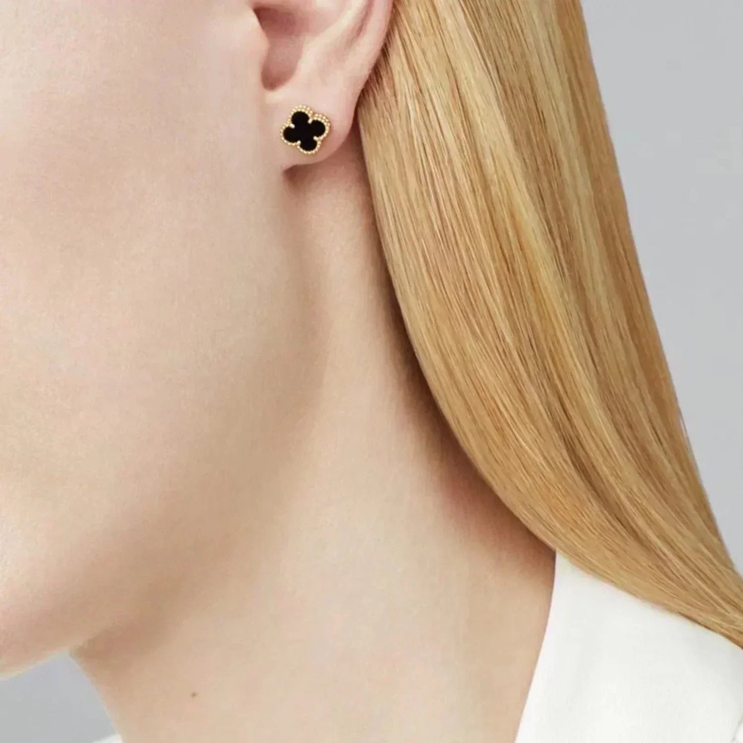 [moco jewelrys]CLOVER MINI 9.5MM BLACK MOP EARRINGS