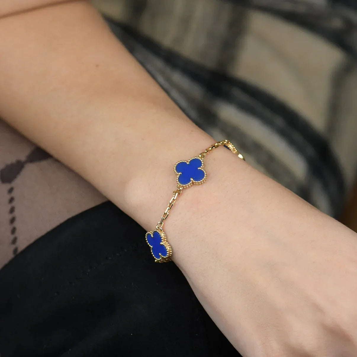 [Moco jewelrys] CLOVER 5 MOTIF BLUE AGATE BRACELET COLLECTION