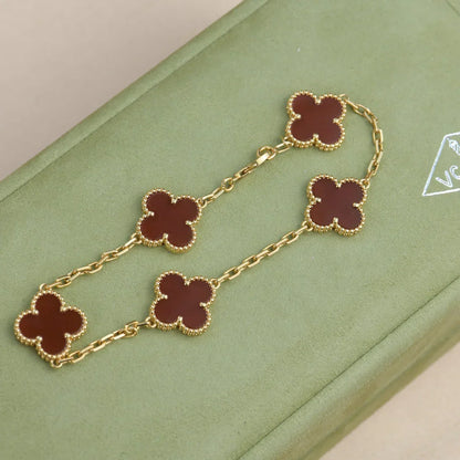 [Moco jewelrys] CLOVER 5 MOTIF RED CORNELIAN BRACELET COLLECTION