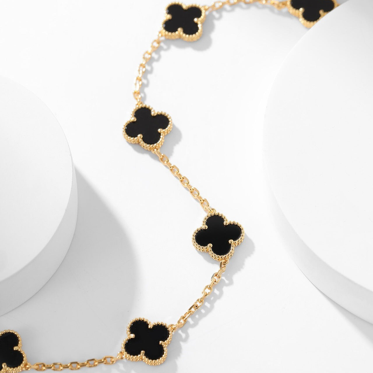[moco jewelrys]CLOVER 10 MOTIFS ONYX NECKLACE