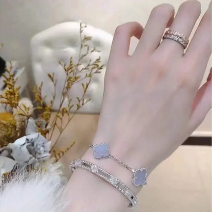 [Moco jewelrys] CLOVER 5 MOTIF PURPLE CHALCEDONY BRACELET COLLECTION