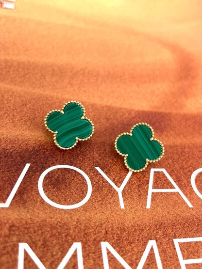 [Moco ] CLOVER LARGE (20mm) 1 MOTIFS GREENER MOP STUD EARRINGS