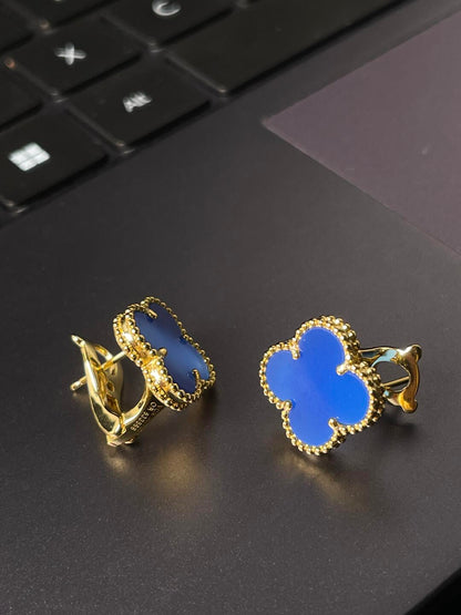 [Moco ] CLOVER LARGE (20mm) 1 MOTIFS BLUE MOP STUD EARRINGS