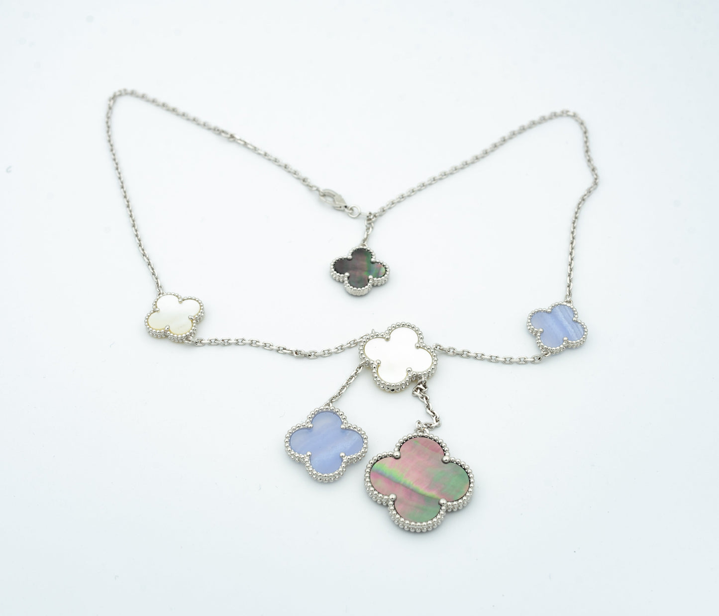 [moco jewelrys]CLOVER MOP CHALCEDONY NECKLACE SILVER 6 MOTIF