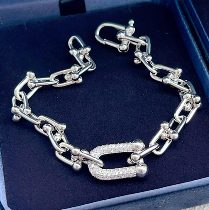 [moco jewelrys]TF HORSESHOE BUCKLE DIAMOND BRACELET