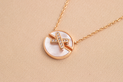 [moco jewelrys]JEUX DE PINK GOLD DIAMOND NECKLACE