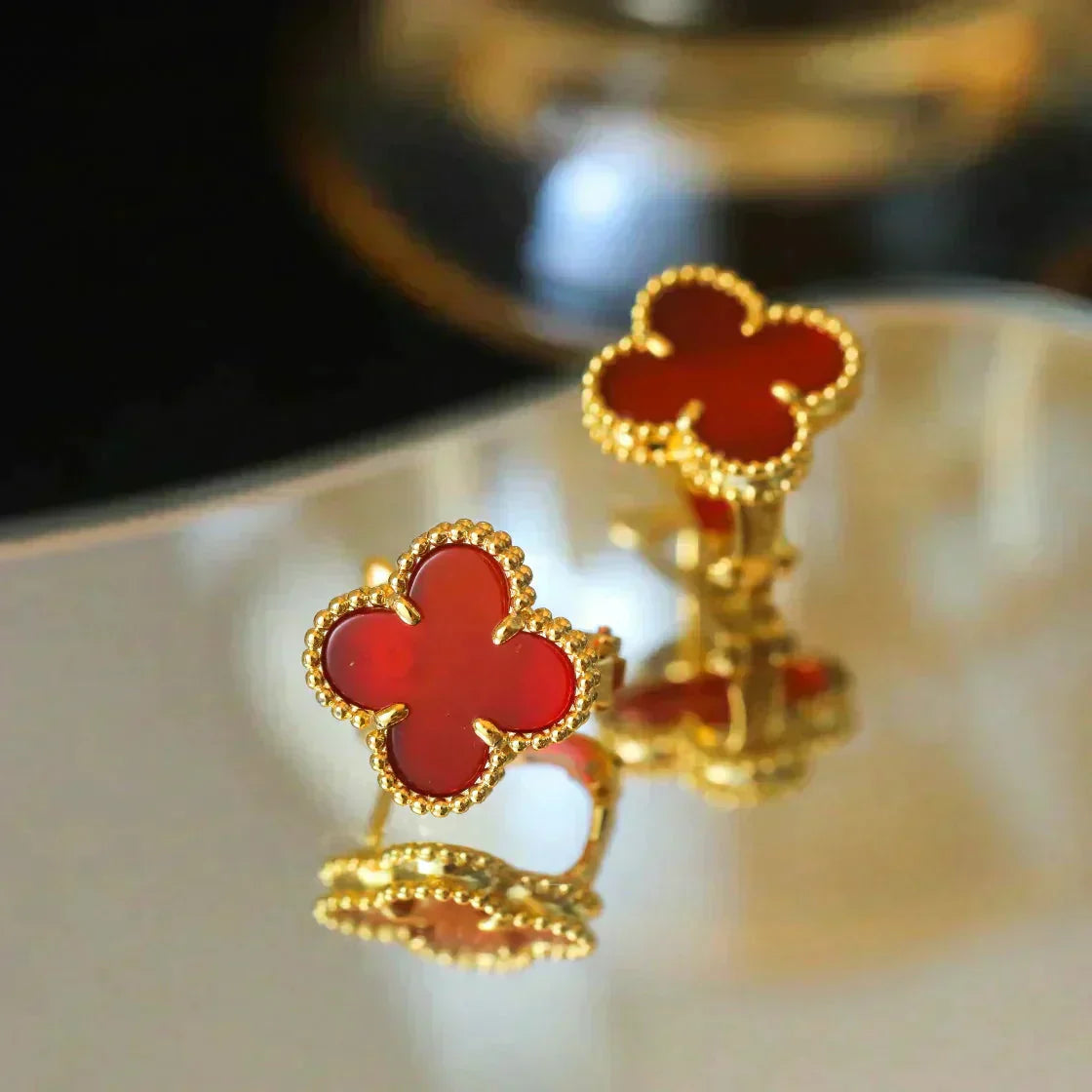 [moco jewelrys]CLOVER MEDIUM 1 MOTIFS CARNELIAN  EARRINGS