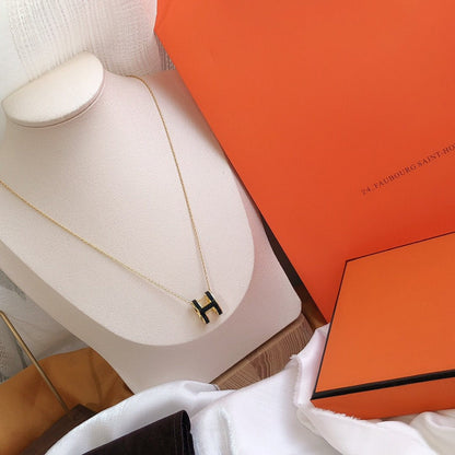 [moco jewelrys]HM CLIC BLACK ENAMEL GOLD NECKLACE