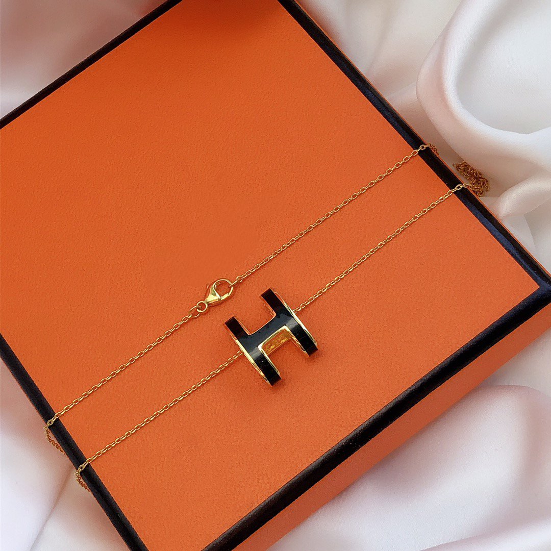 [moco jewelrys]HM CLIC BLACK ENAMEL GOLD NECKLACE