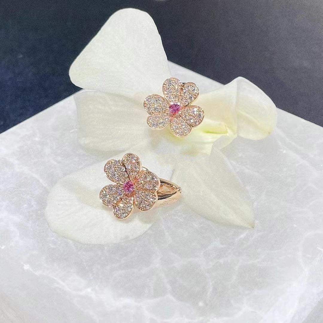 [moco jewelrys]FRIVOLE PINK GOLD FLOWER DIAMOND EARRINGS