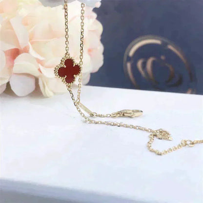 [moco jewelrys]CLOVER  CARNELIAN SINGLE FLOWER BRACELET